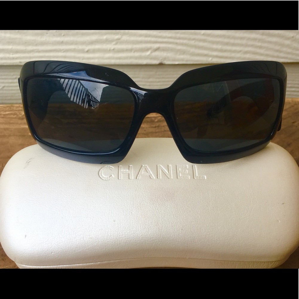 Chanel Authentic Sunglasses